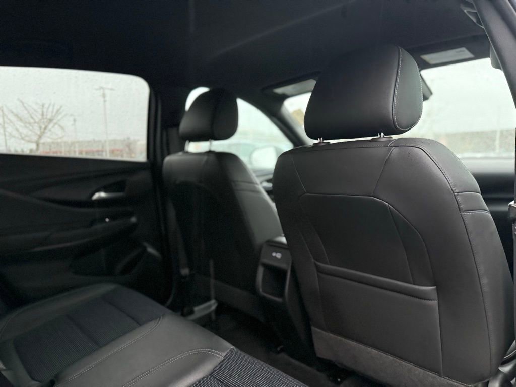 Used 2024 Buick Envista Preferred w/ Convenience I Package image 19