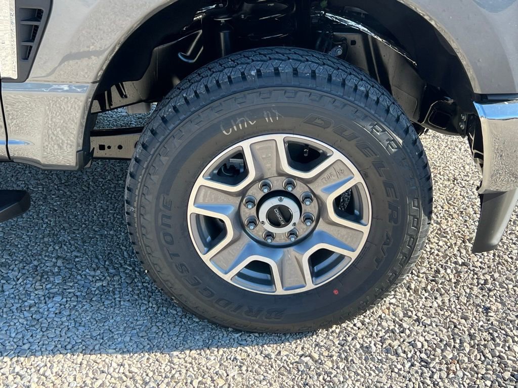 New 2026 Ford F250 Lariat w/ Lariat Premium Package image 10