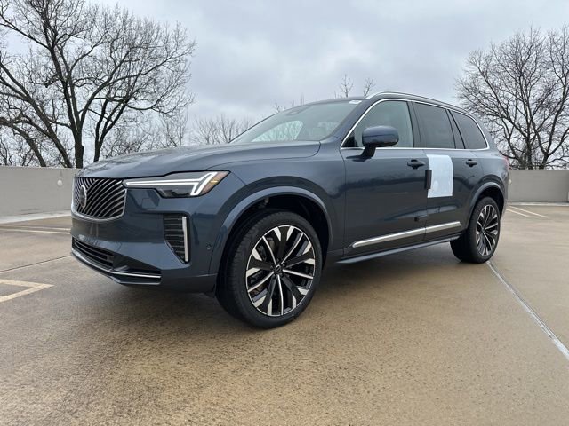 New 2026 Volvo XC90 B5 Plus w/ Protection Package Premier image 3