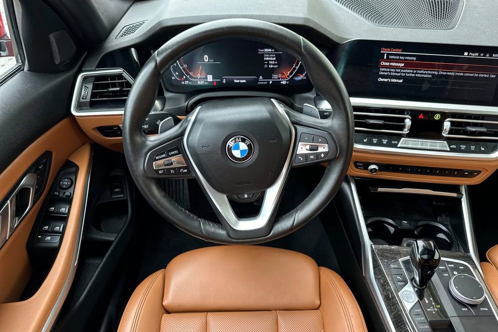 Used 2022 BMW 330i Sedan w/ Driving Assistance Package image 15