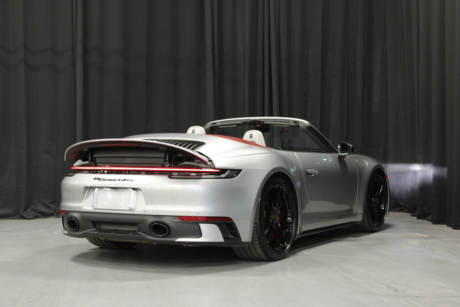 Certified 2024 Porsche 911 Carrera 4 GTS w/ Premium Package AWD/4WD image 43