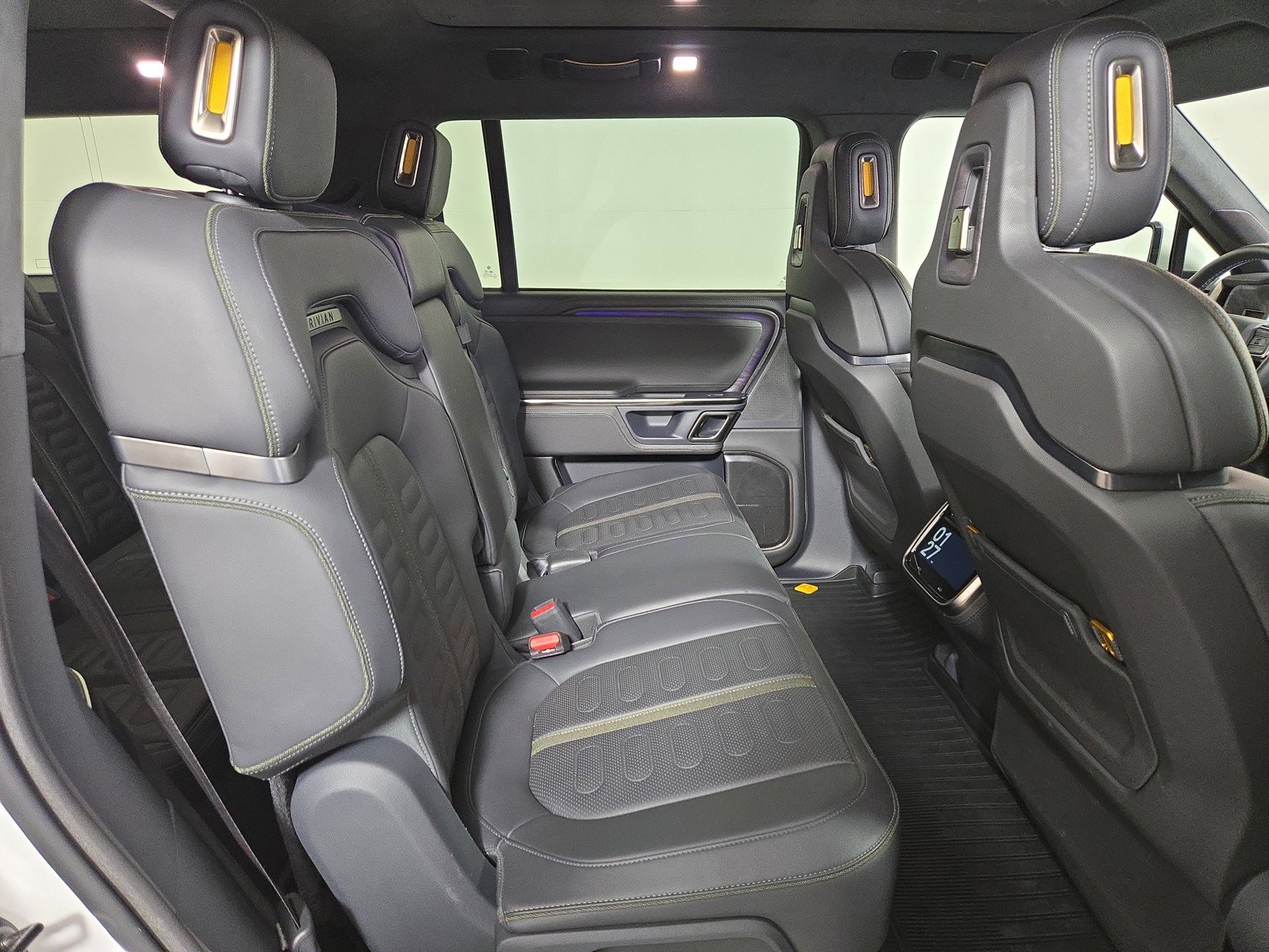 Used 2022 Rivian R1S Launch Edition image 23