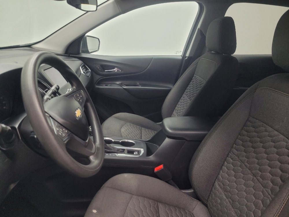 Used 2021 Chevrolet Equinox LT image 17