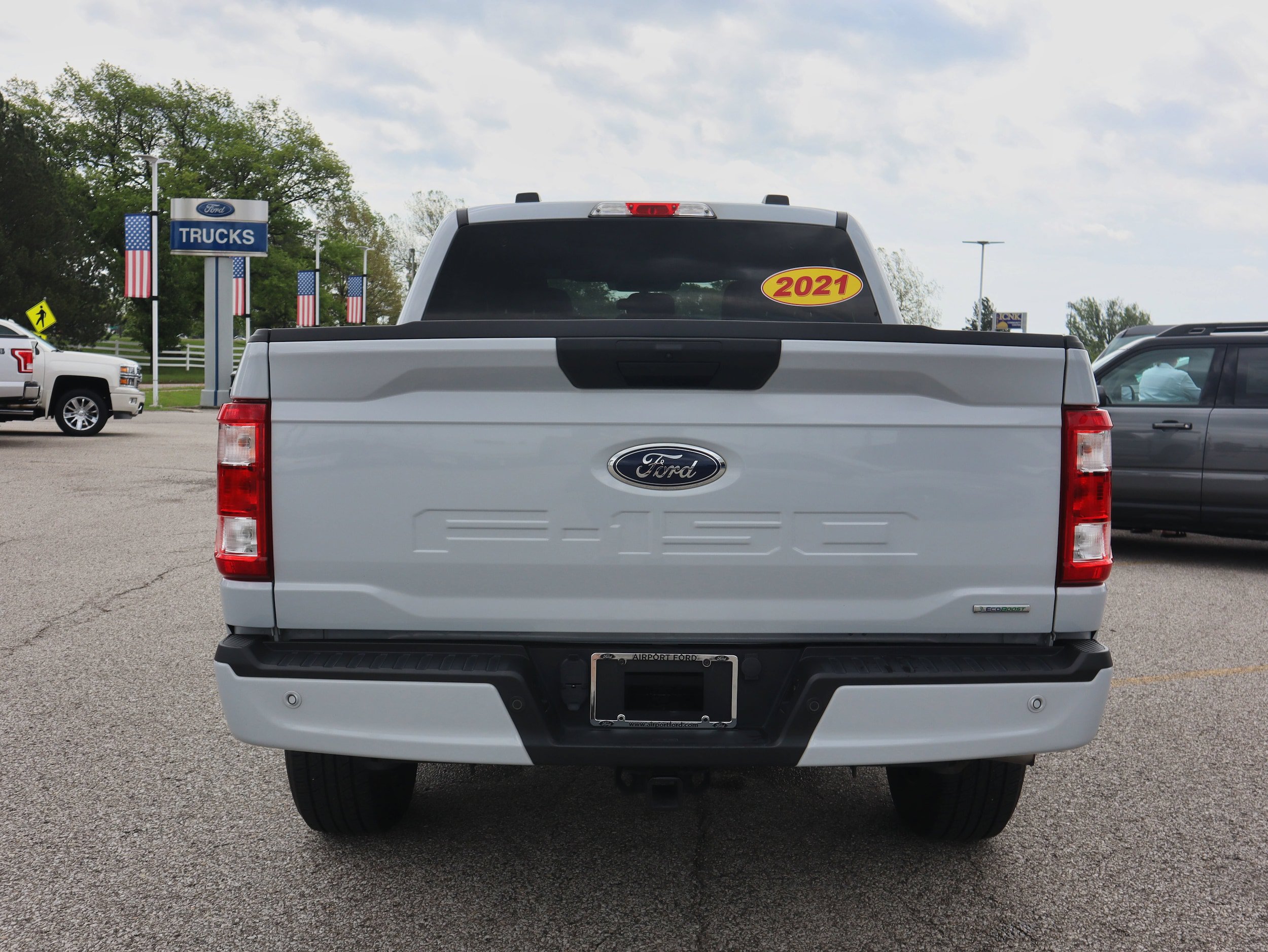 Used 2021 Ford F150 XL w/ STX Appearance Package AWD/4WD image 4