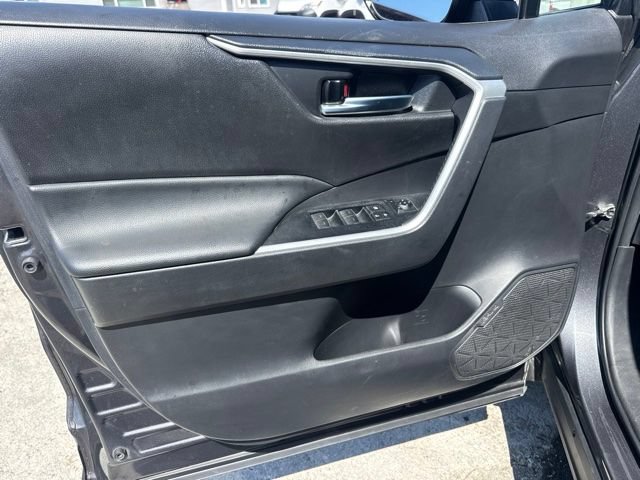 Used 2024 Toyota RAV4 XLE AWD/4WD image 13
