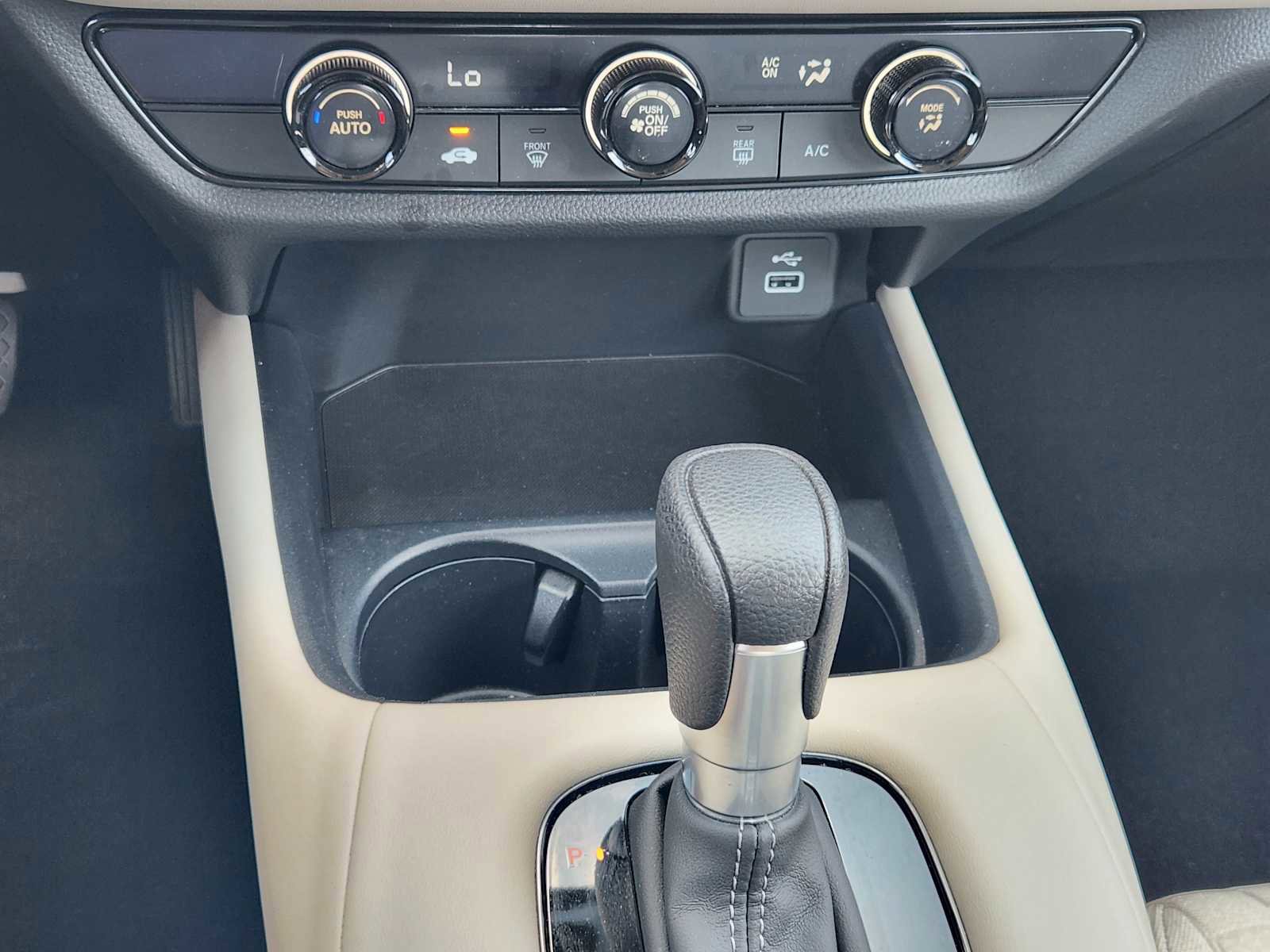 Certified 2024 Honda HR-V LX image 18