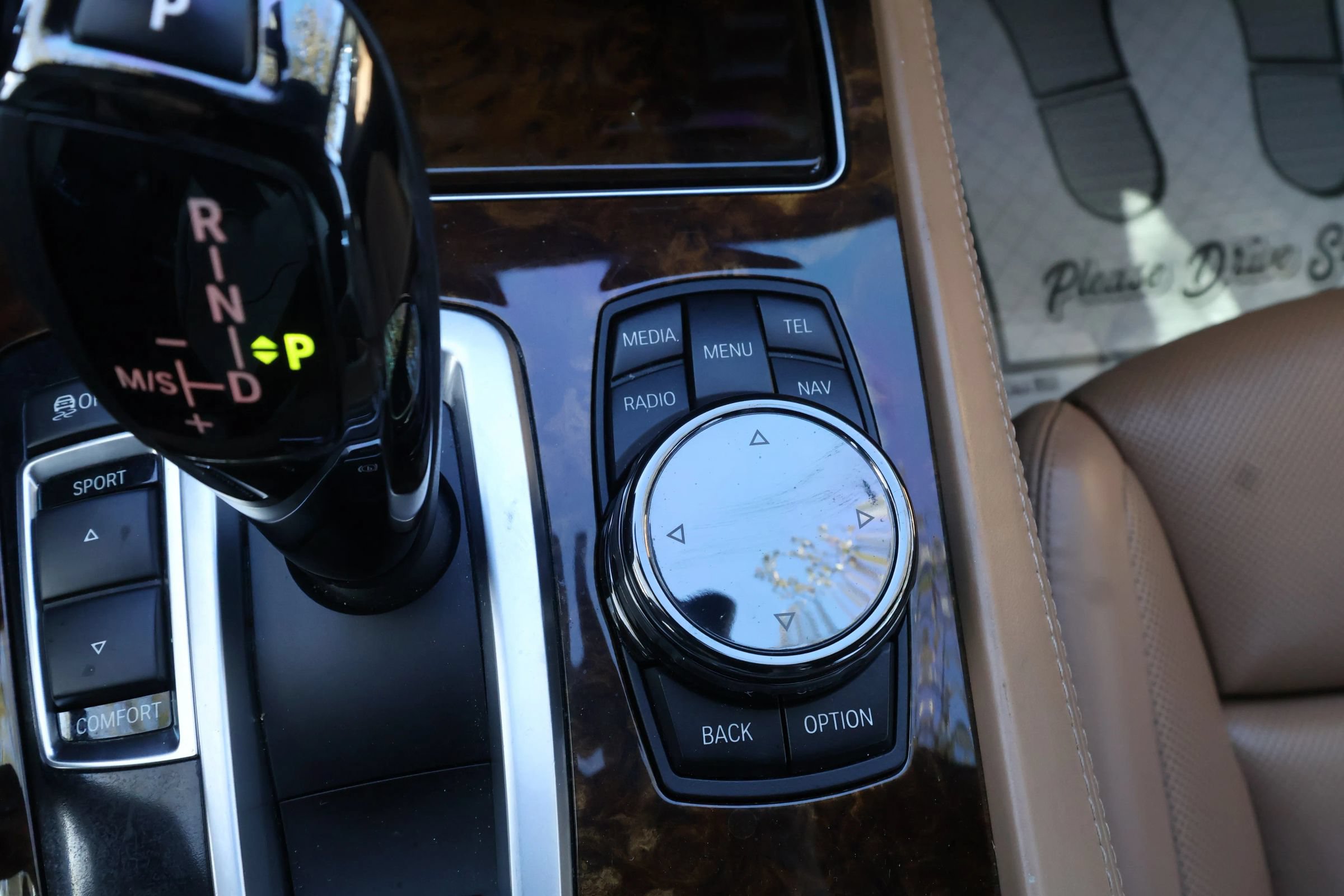 Used 2014 BMW 750Li RWD image 26