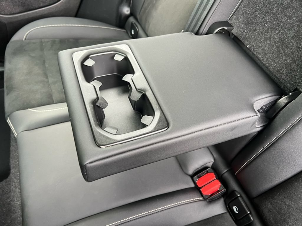 Certified 2023 Volvo XC40 Recharge Plus w/ Protection Package Premier AWD/4WD image 22