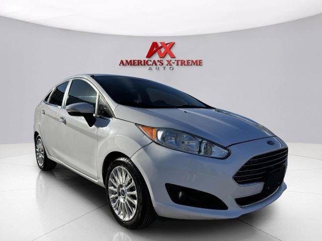 Used 2014 Ford Fiesta Titanium FWD image 8