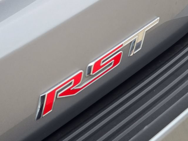 Used 2023 Chevrolet Suburban RST w/ Luxury Package AWD/4WD image 8