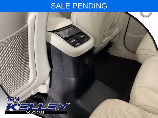 Used 2021 Volvo XC90 T8 Inscription w/ Advanced Package AWD/4WD image 18