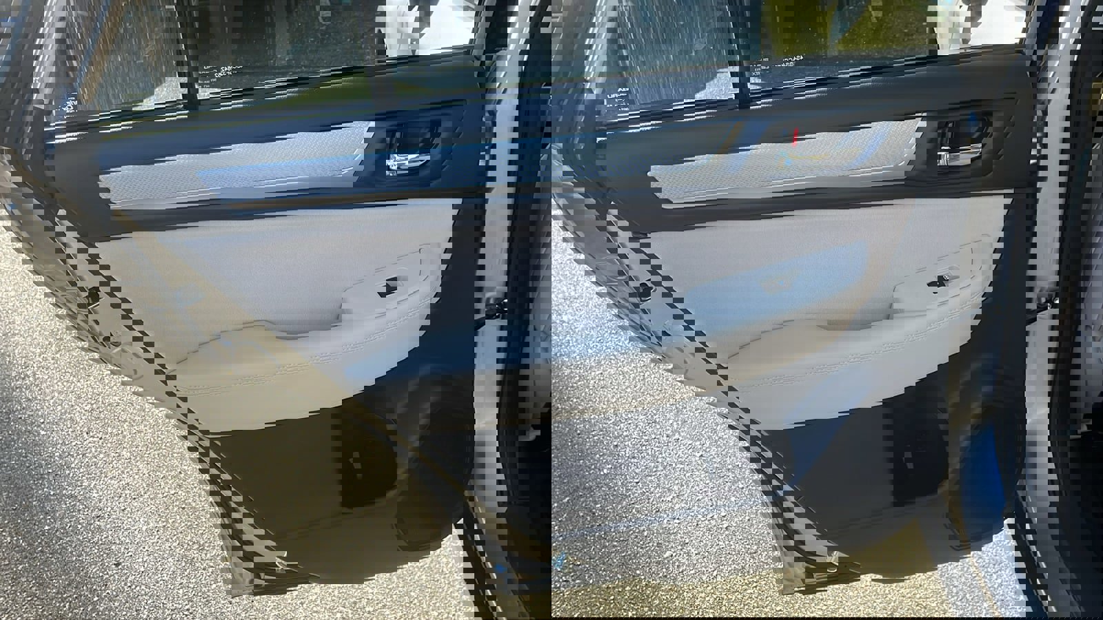 Used 2015 Subaru Outback 2.5i Premium image 21