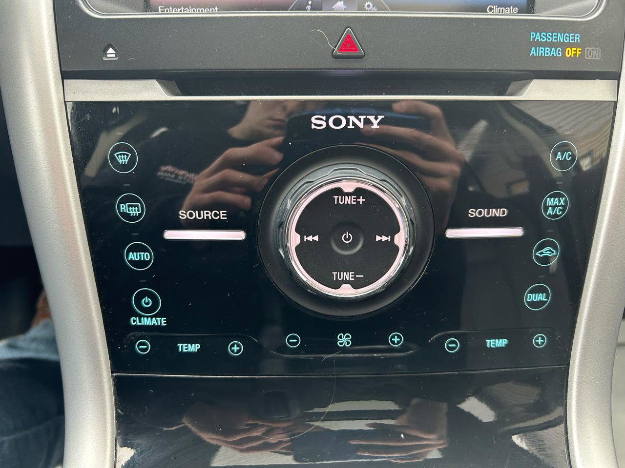 Used 2013 Ford Edge Limited image 29