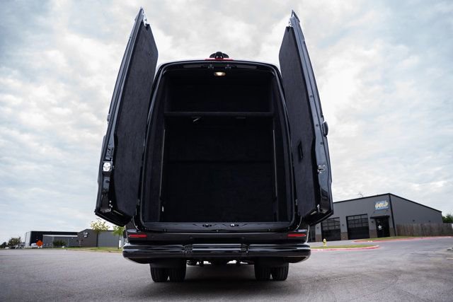 Used 2023 Mercedes-Benz Sprinter 3500 image 13