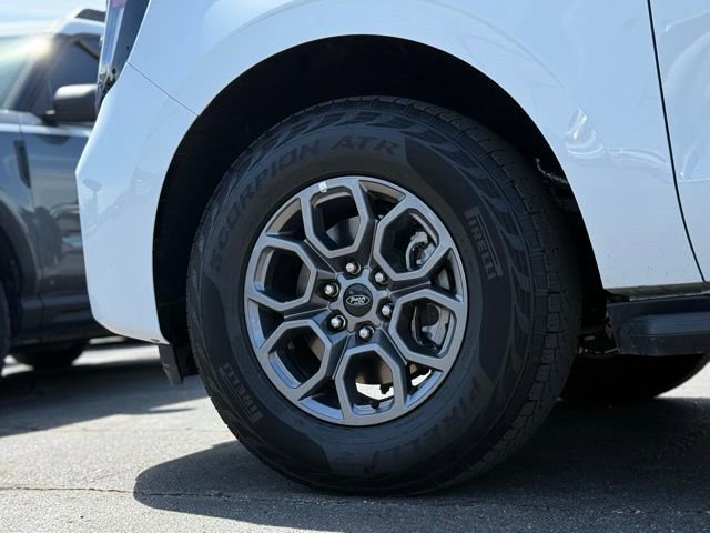Used 2025 Ford Expedition Max Active AWD/4WD image 53