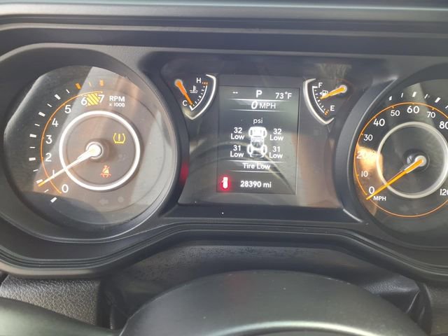 Used 2024 Jeep Wrangler Unlimited Sport AWD/4WD image 9