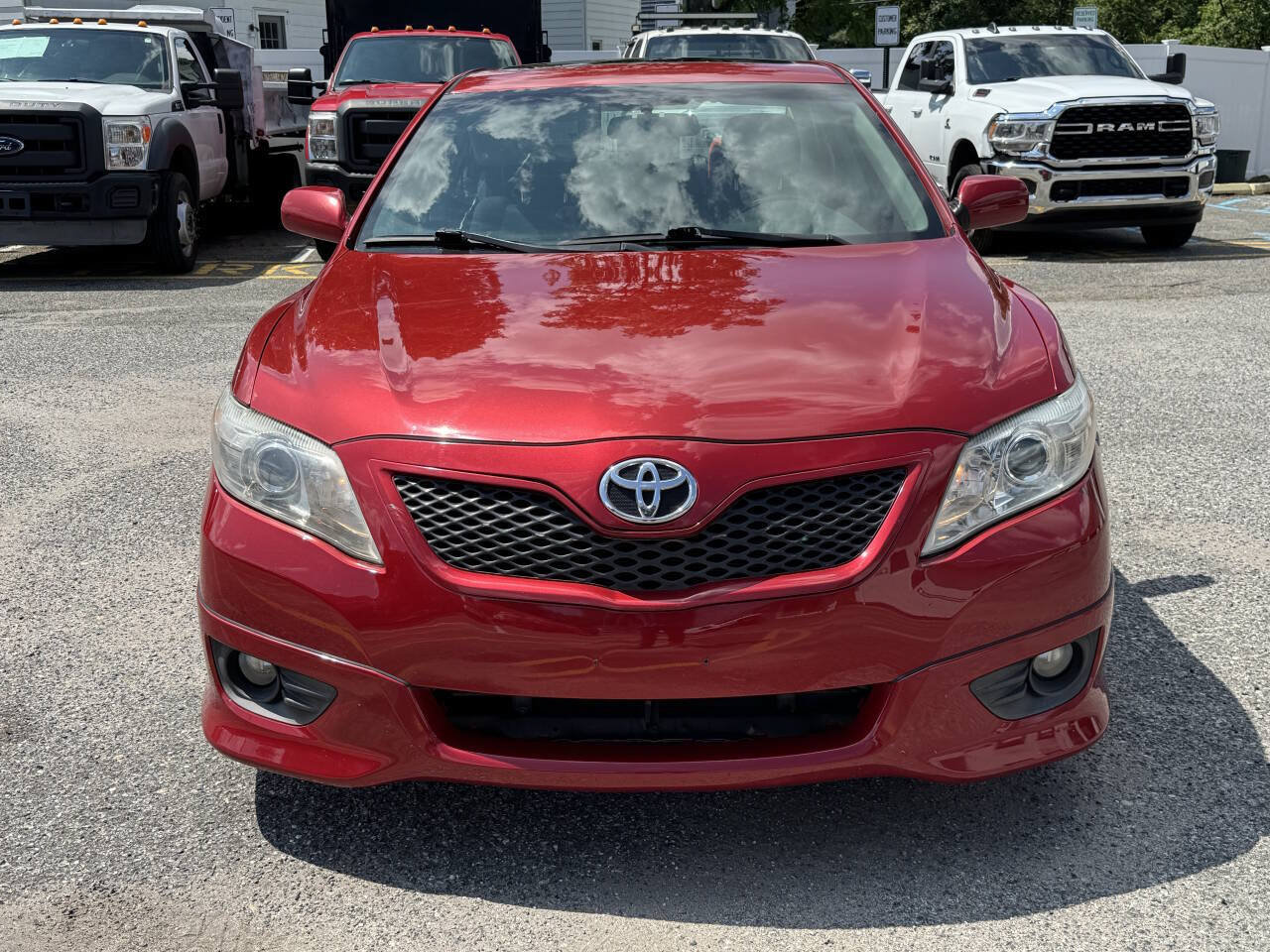 Used 2010 Toyota Camry SE FWD image 31