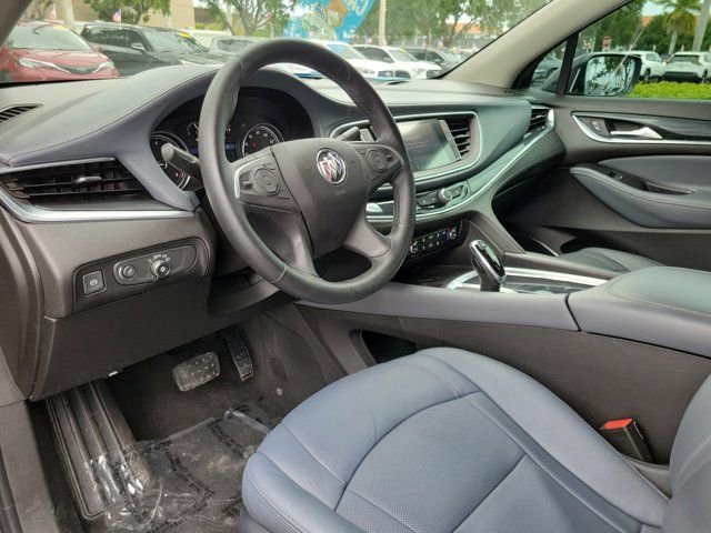 Used 2020 Buick Enclave Essence FWD image 16