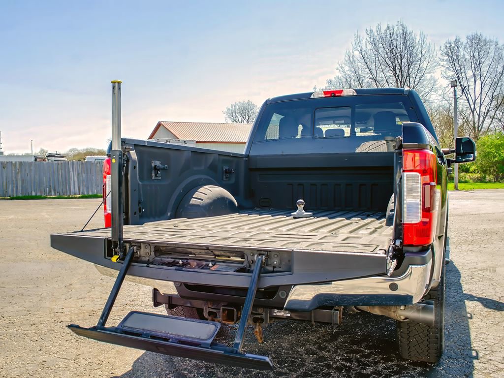 Used 2019 Ford F250 XLT w/ XLT Value Package image 5