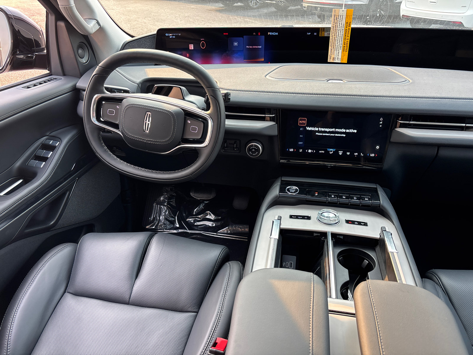 New 2027 Lincoln Navigator Reserve AWD/4WD image 30