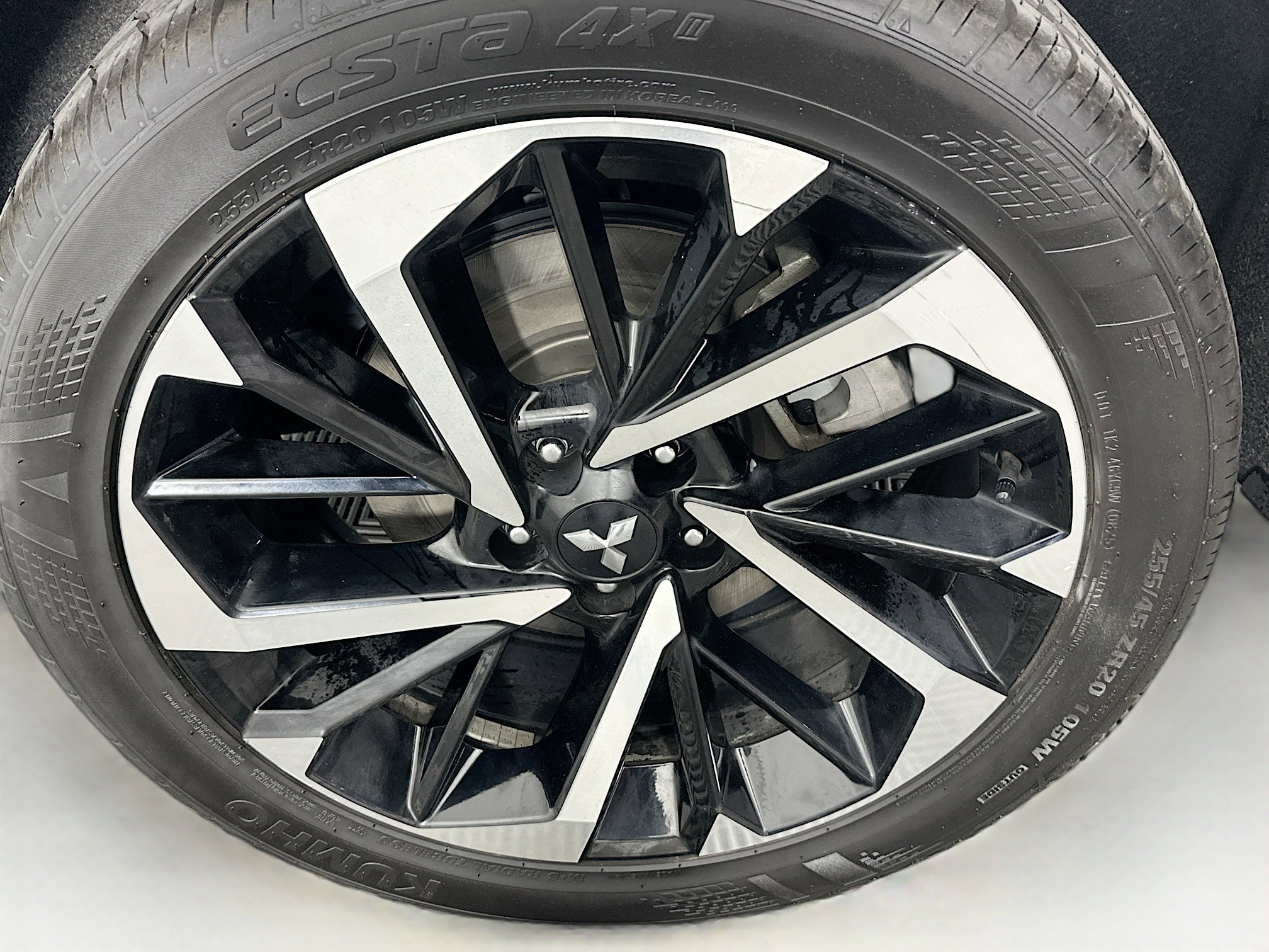 Used 2024 Mitsubishi Outlander SE AWD/4WD image 11