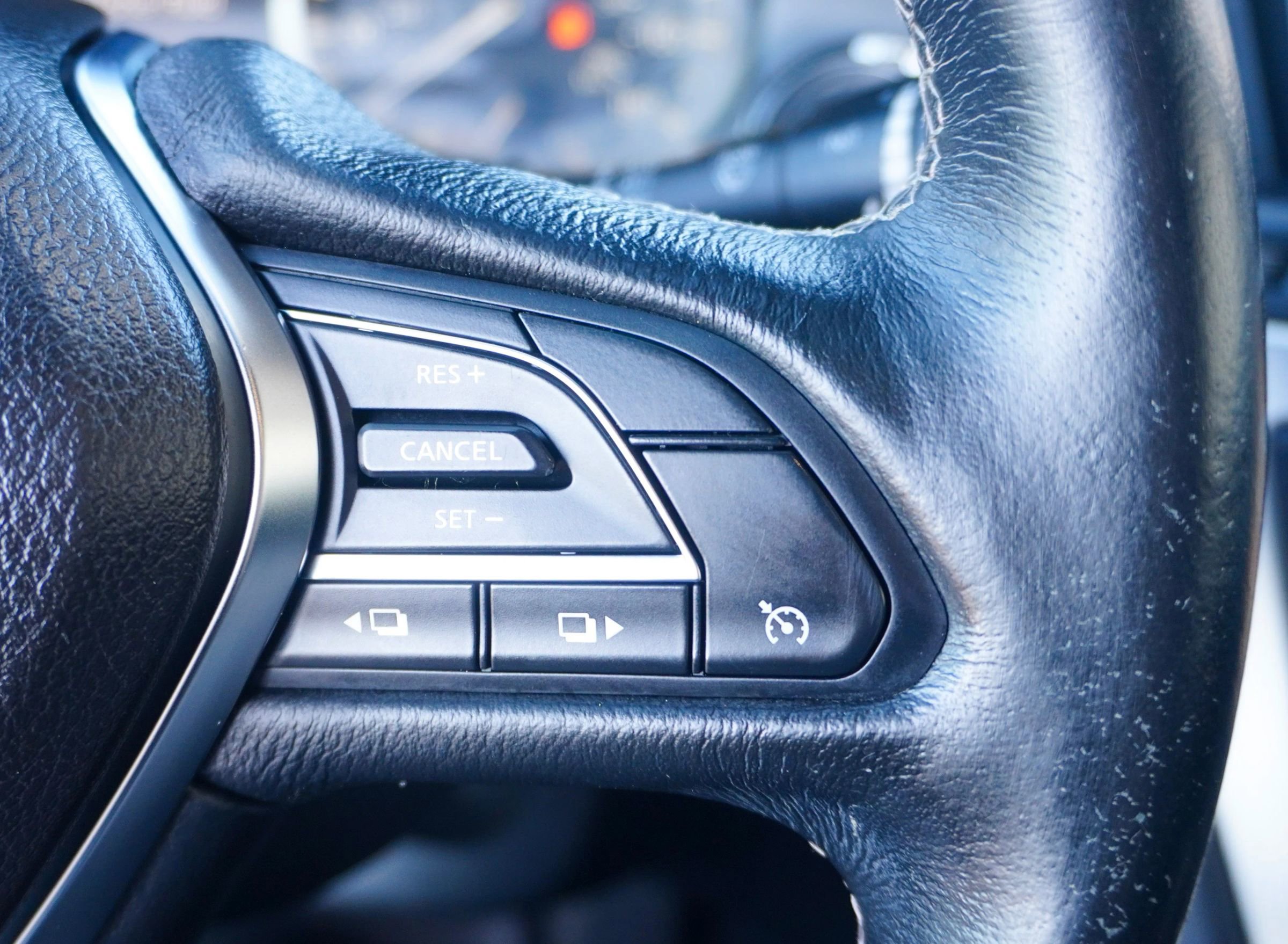 Used 2020 INFINITI Q60 3.0t Luxe image 32