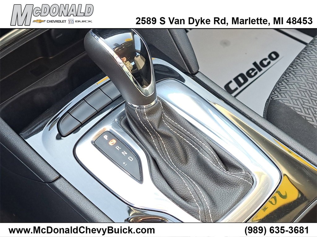 Used 2019 Buick Regal Preferred w/ Driver Confidence Package I image 16