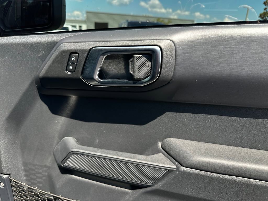 New 2025 Ford Bronco Badlands AWD/4WD image 39