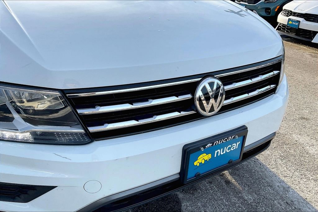 Used 2021 Volkswagen Tiguan SE image 28