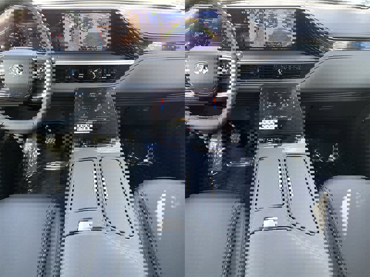 New 2026 INFINITI QX80 Pure image 18