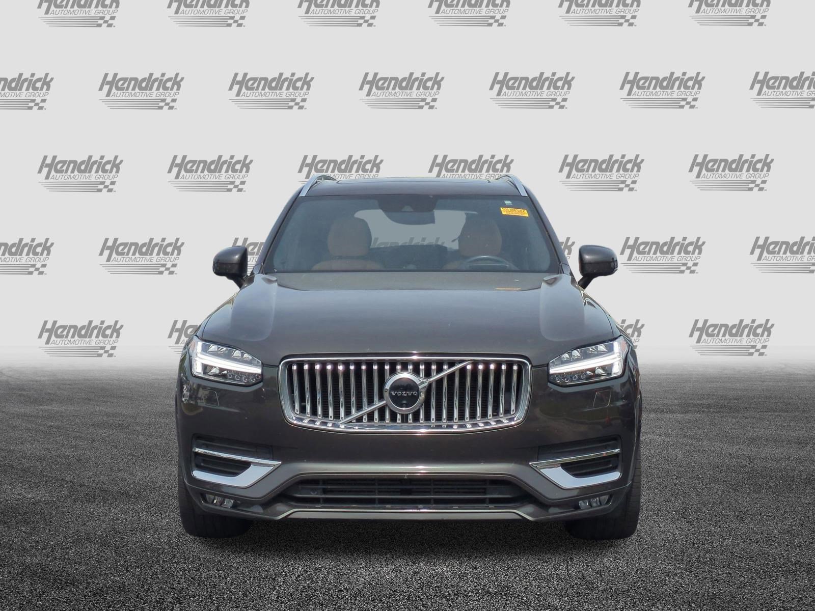 Used 2021 Volvo XC90 T6 Inscription w/ Lounge Package image 3