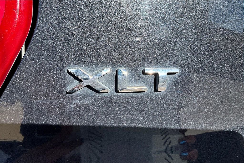 Used 2017 Ford Explorer XLT w/ Equipment Group 201A image 34