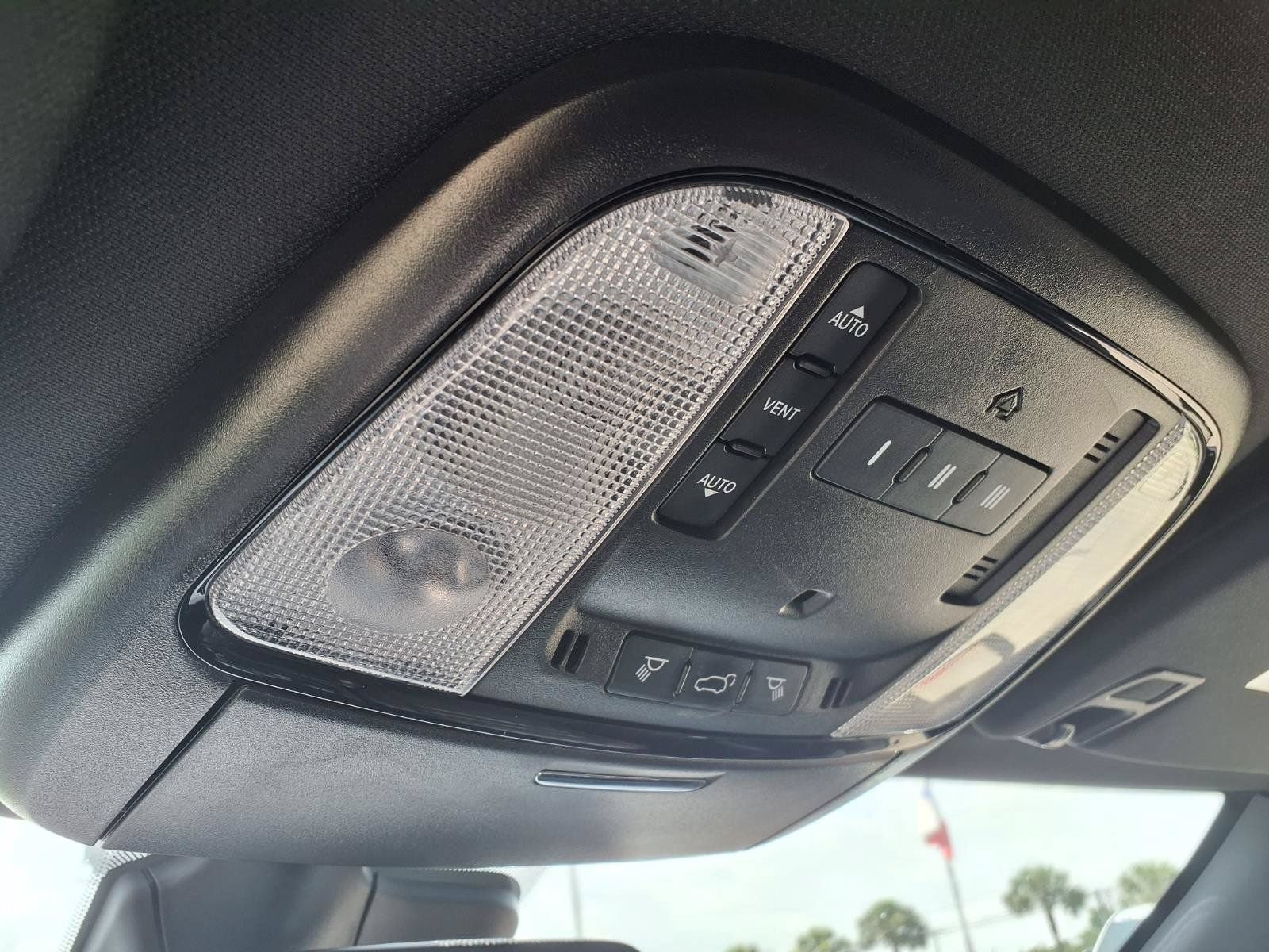 Used 2024 Dodge Durango GT AWD/4WD image 18