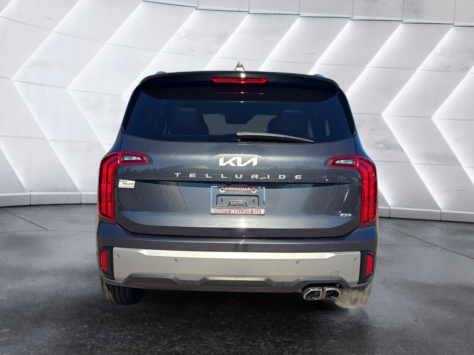 Used 2023 Kia Telluride S image 4