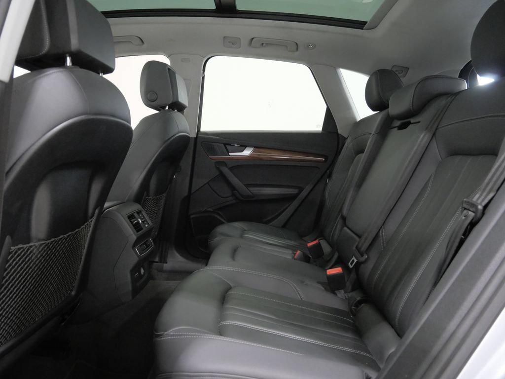 Used 2023 Audi Q5 2.0T Premium Plus AWD/4WD image 24
