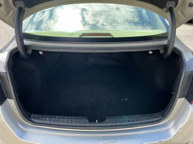 Used 2013 Kia Optima LX image 12