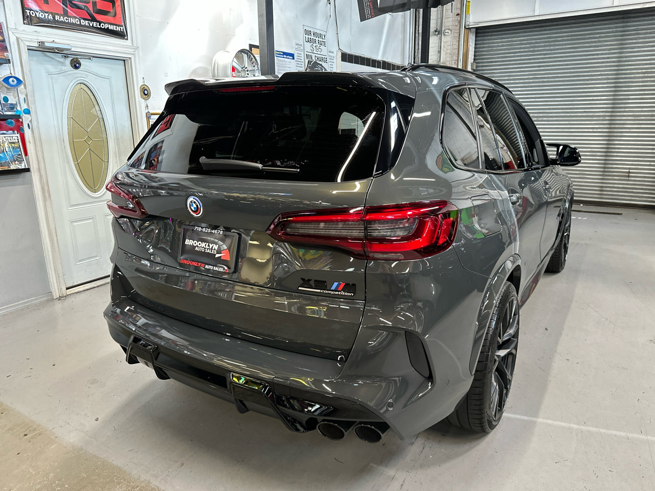 Used 2023 BMW X5 M Competition w/ Competition Package image 6