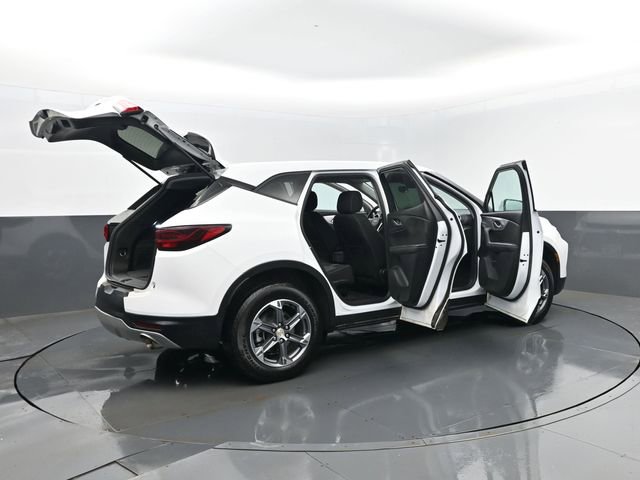 Used 2025 Chevrolet Blazer LT image 29