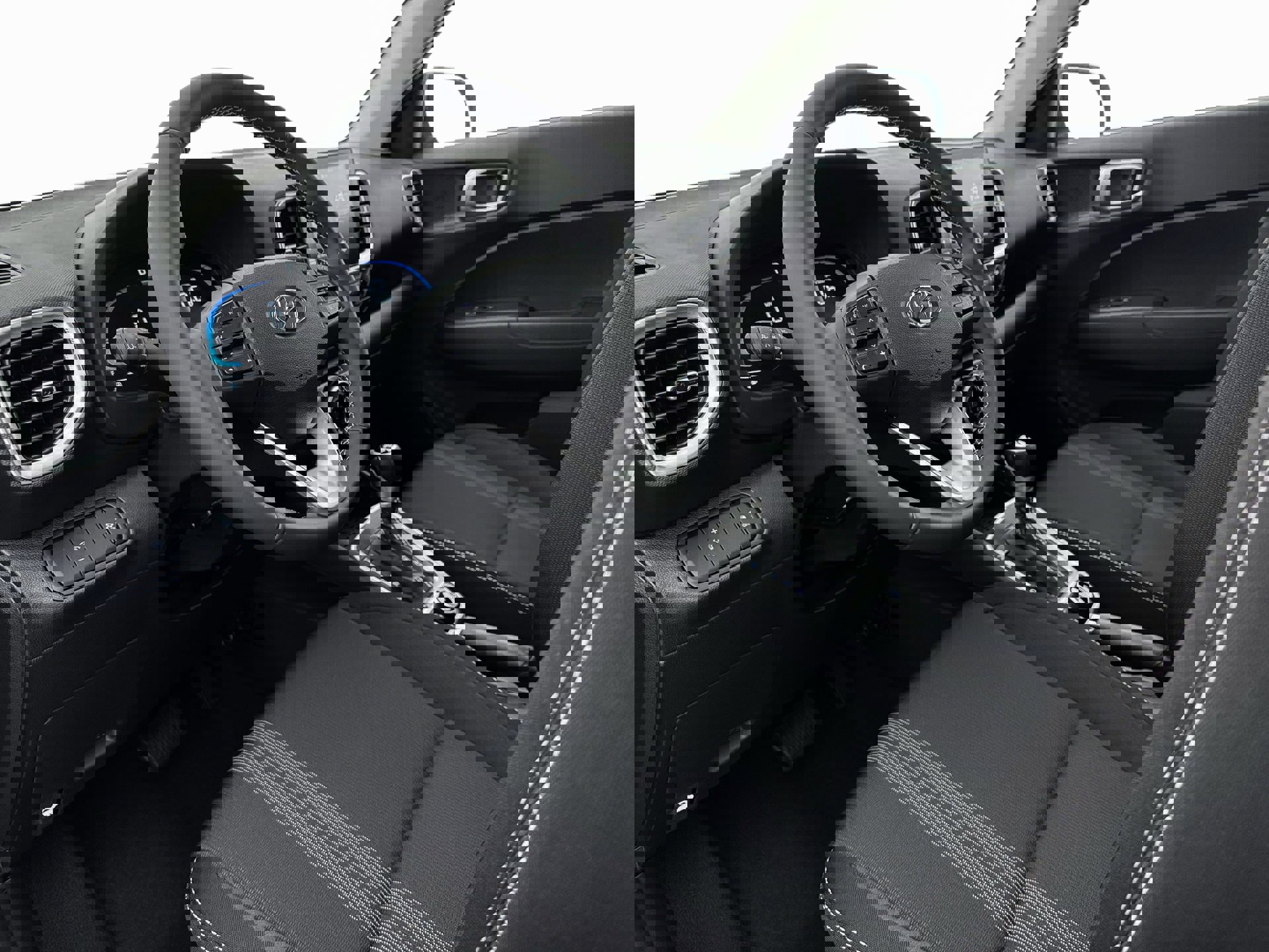 New 2026 Hyundai Venue SEL image 14