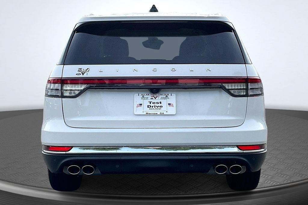 Used 2026 Lincoln Aviator 2WD image 6