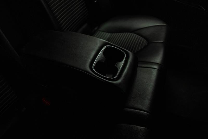 Used 2023 Toyota Camry SE w/ Convenience Package FWD image 11