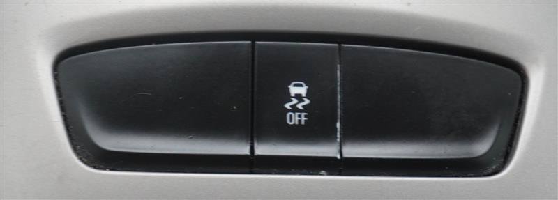 Used 2018 Chevrolet Cruze LS FWD image 17