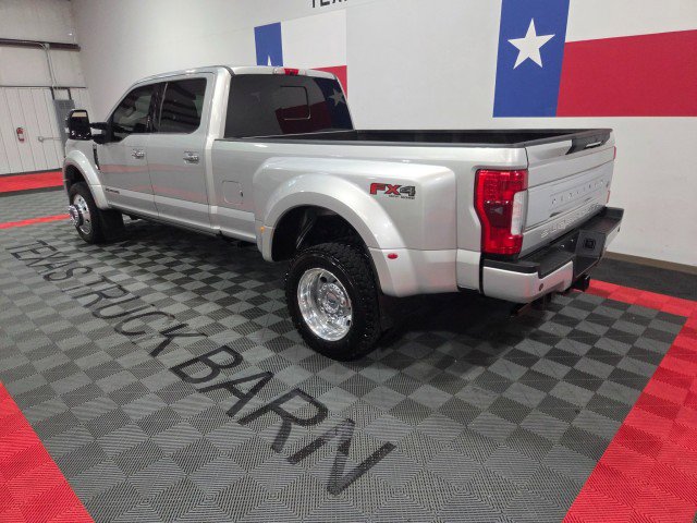 Used 2017 Ford F450 Platinum image 5