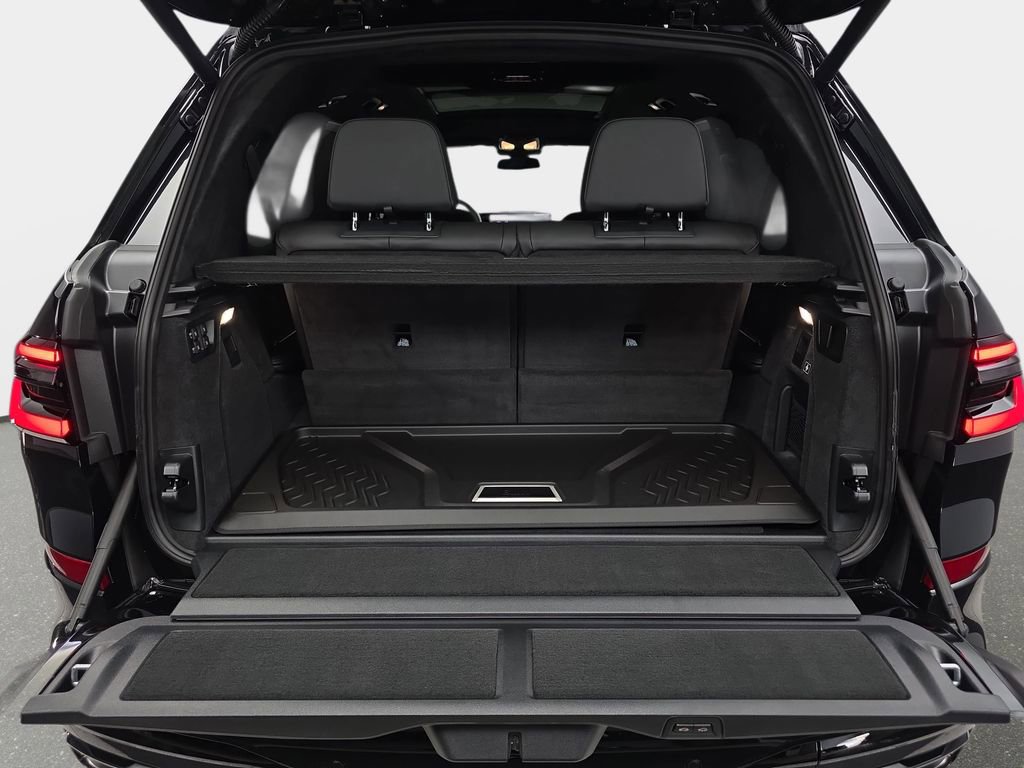 New 2027 BMW X7 xDrive40i AWD/4WD image 13