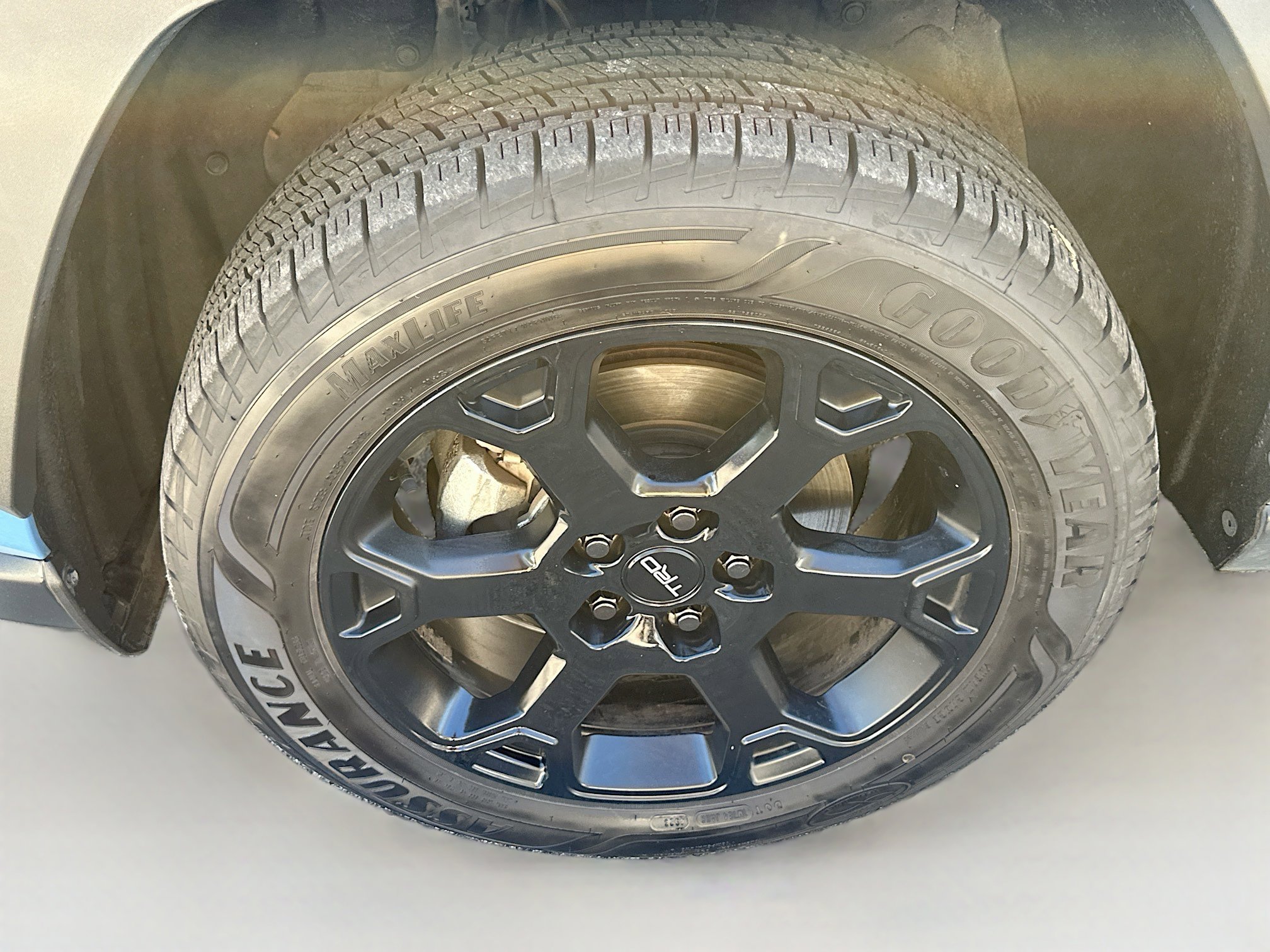 Used 2022 Toyota RAV4 TRD Off-Road image 32