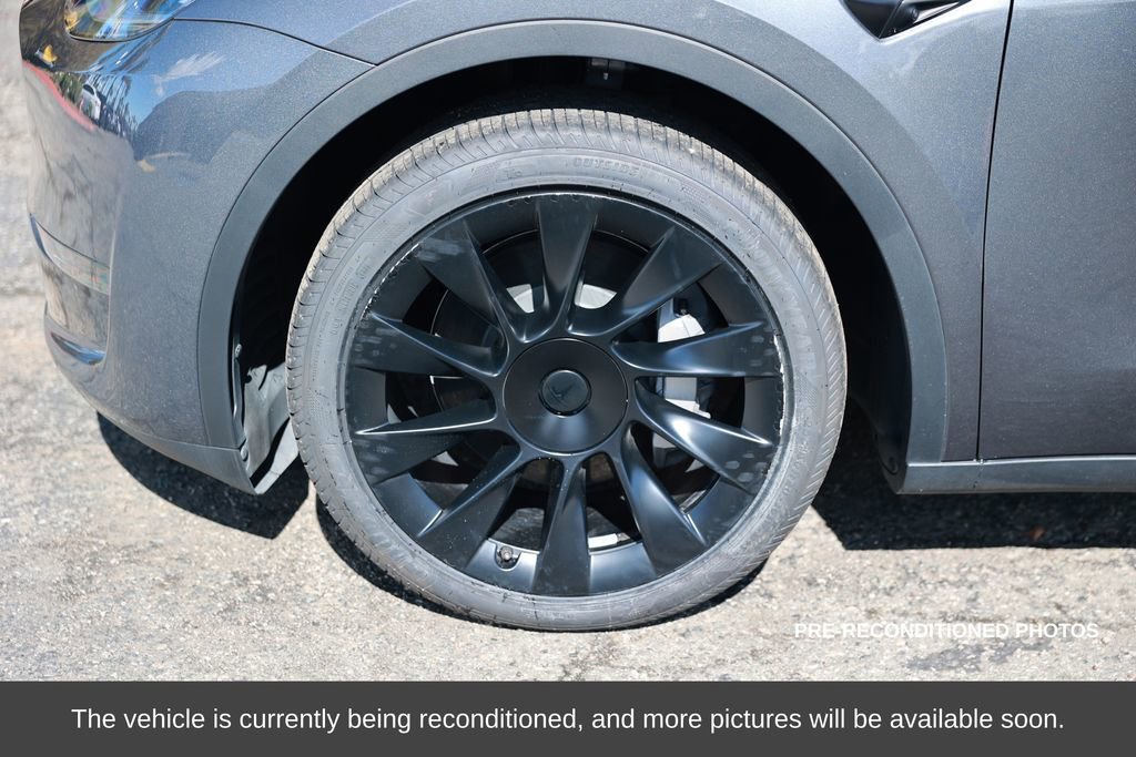 Used 2023 Tesla Model Y Long Range image 12