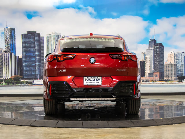 New 2026 BMW X2 xDrive28i w/ Technology Package AWD/4WD image 11