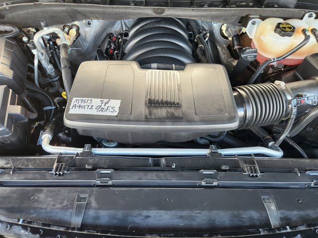 Used 2024 GMC Yukon AT4 w/ LPO, Floor Liner Package image 27