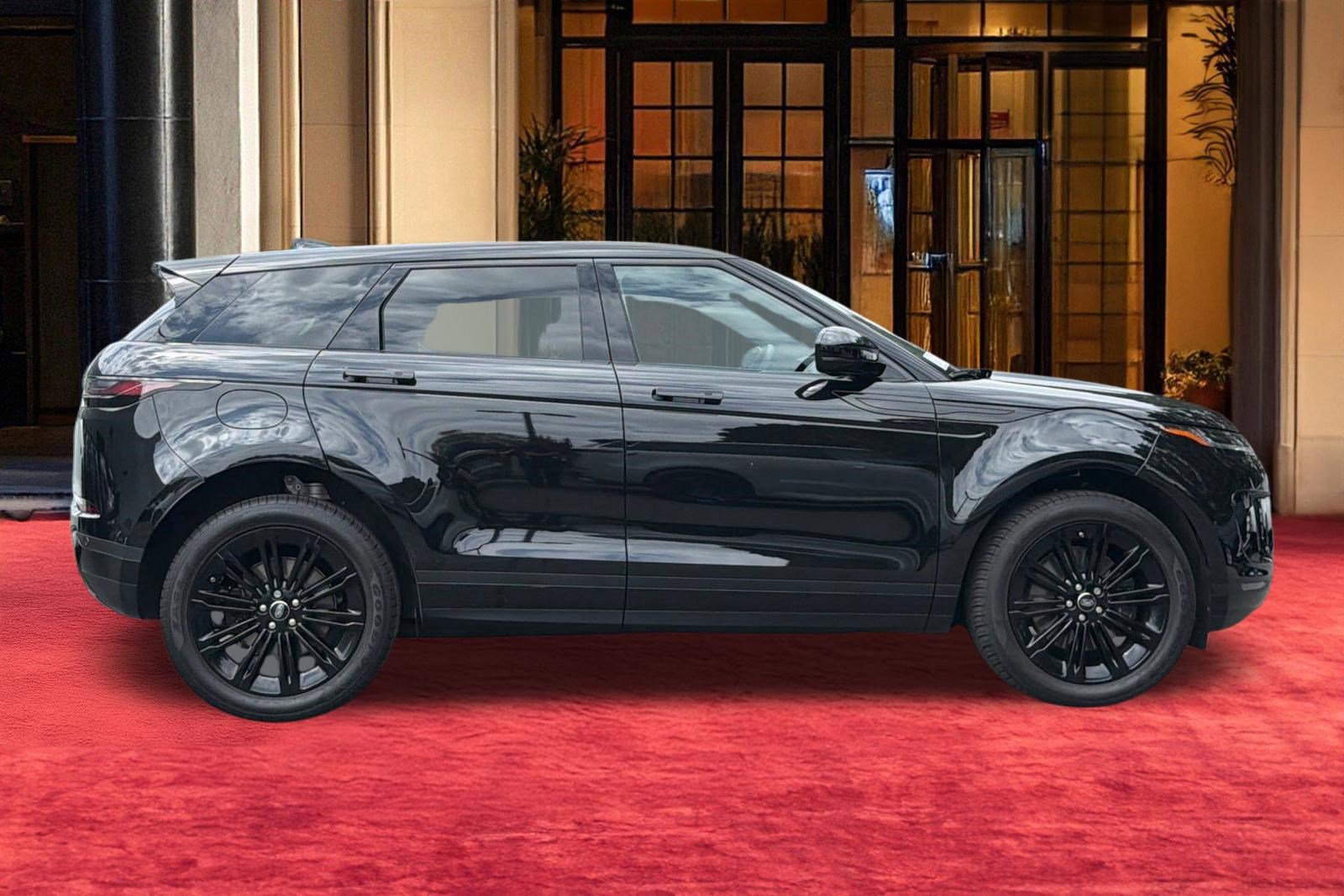 Used 2026 Land Rover Range Rover Evoque S AWD/4WD image 7