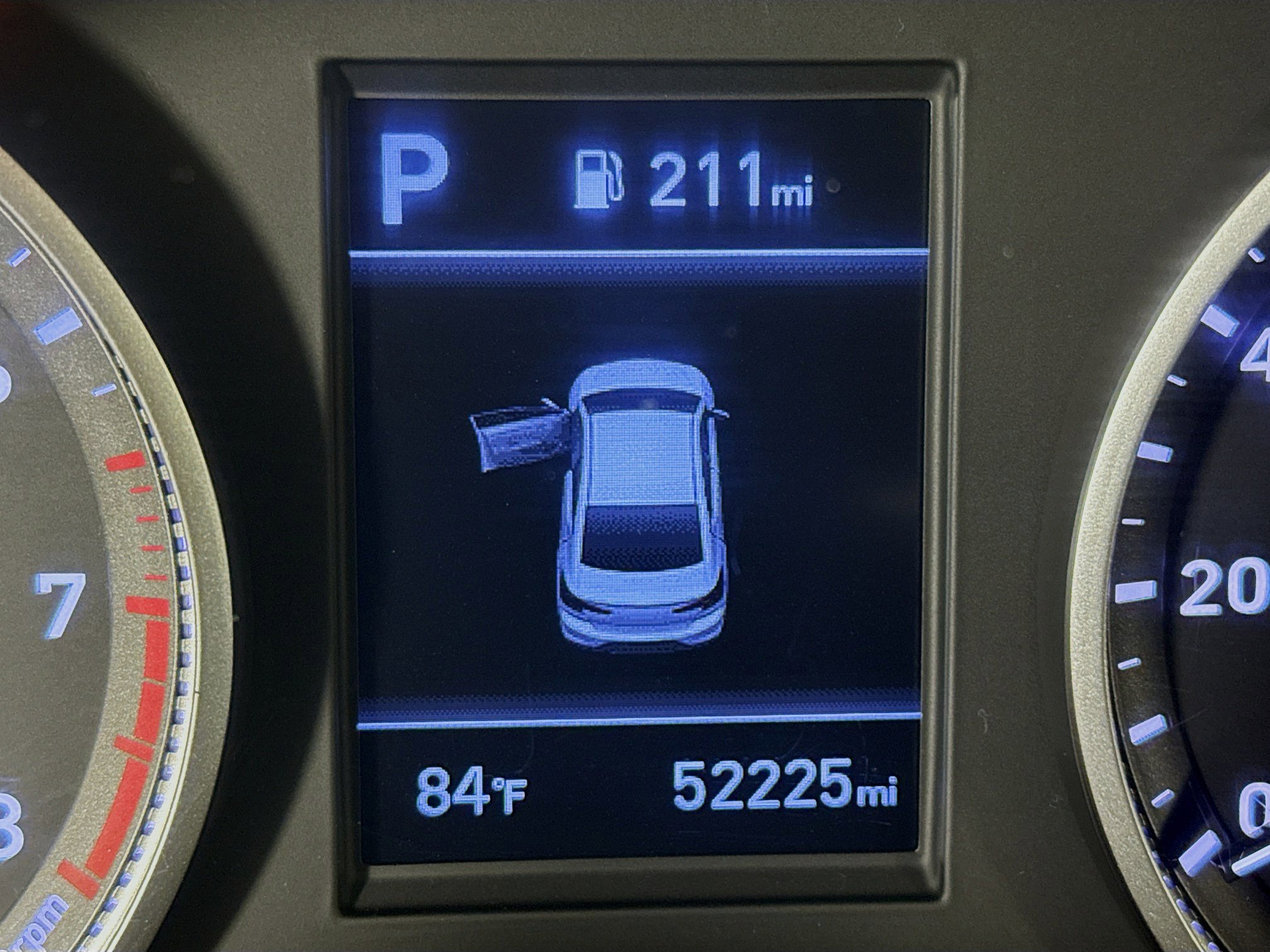 Used 2020 Hyundai Elantra SE w/ Cargo Package (C1) image 16